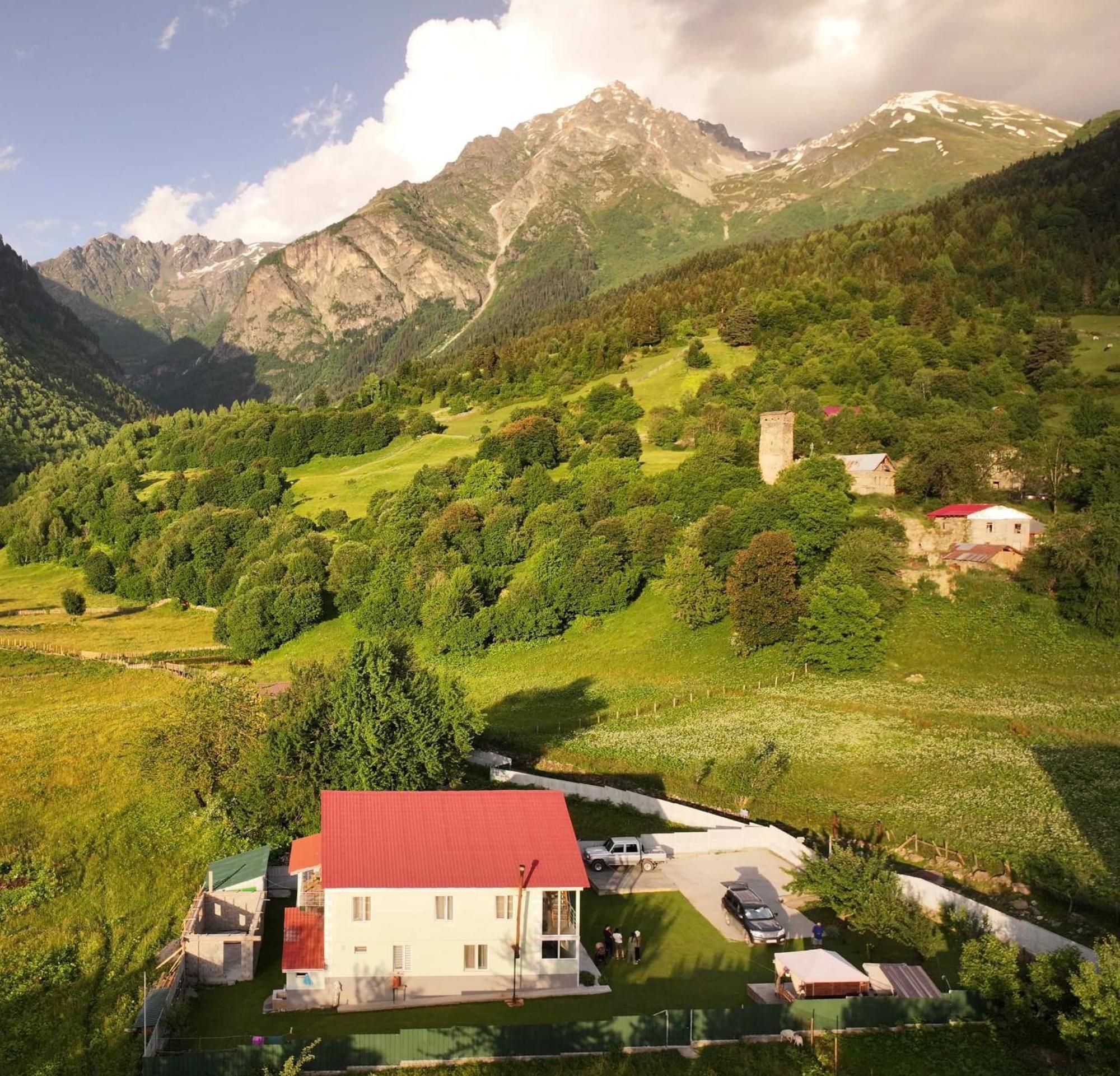 Guest House Gogia Zhabeshi Exteriör bild