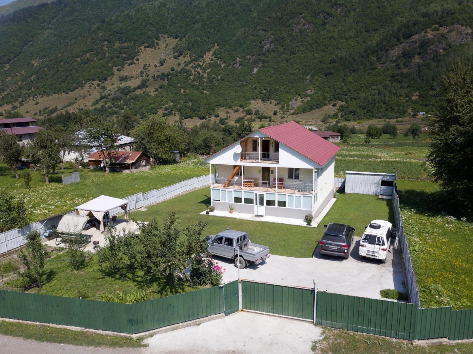 Guest House Gogia Zhabeshi Exteriör bild