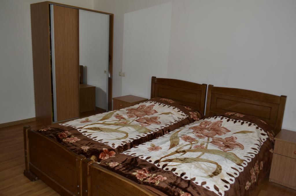 Guest House Gogia Zhabeshi Exteriör bild